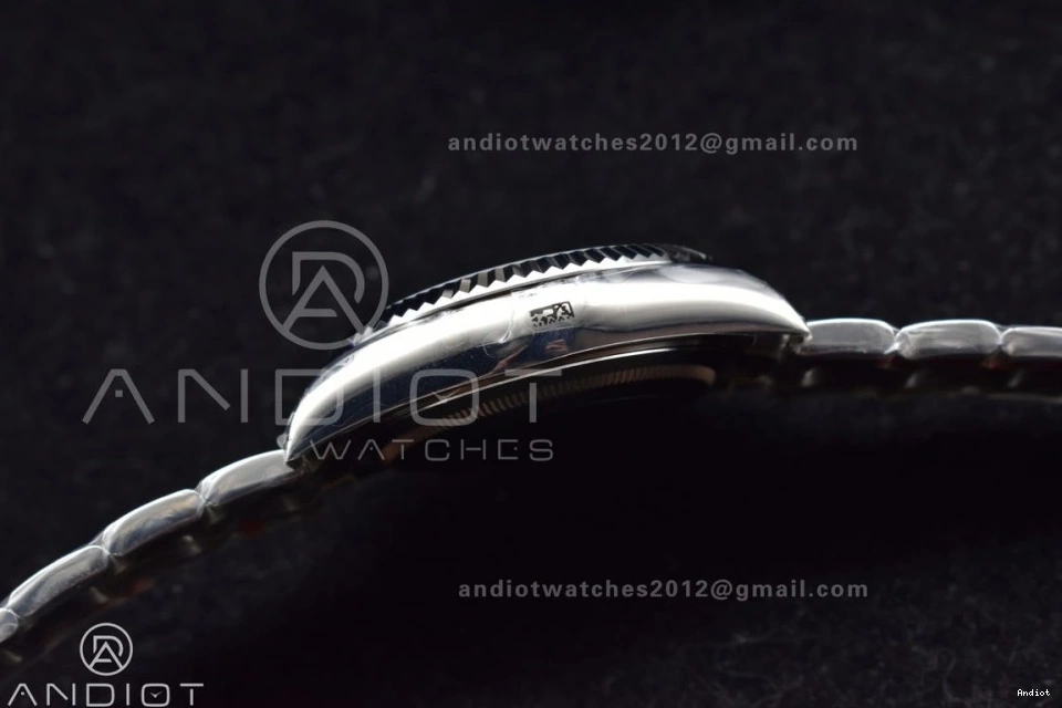 on SS A23J Black SS Oyster Edition Dial Skydweller Best Noob Bracelet 0515